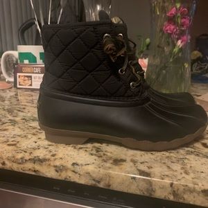 Sperry saltwater quilted duck boots